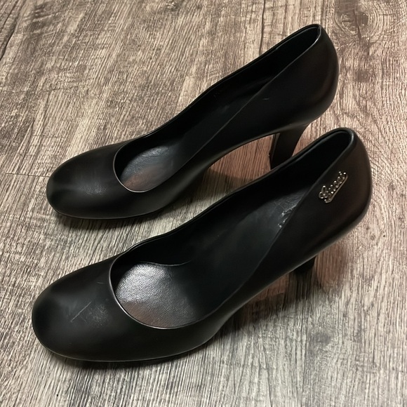 Gucci Women’s Leather Round Toe Black heel Black size 40 1/2 - Picture 3 of 15